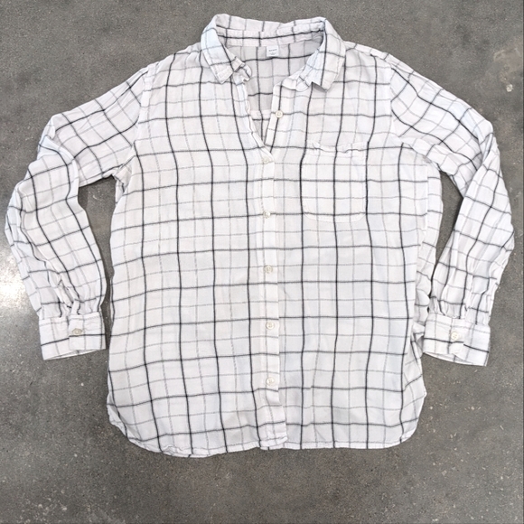 Old Navy Tops - White Plaid Women's Shirt